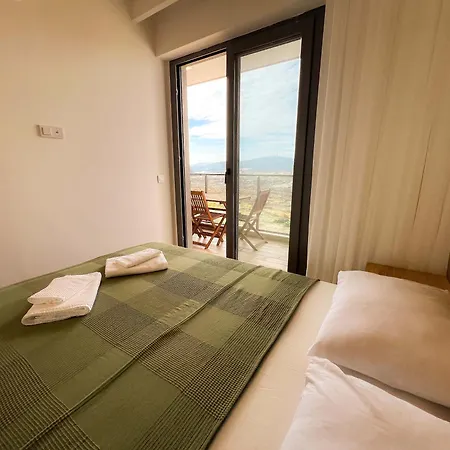 Modern 1br Near Alacati-loca Twin Апартаменты Кешме