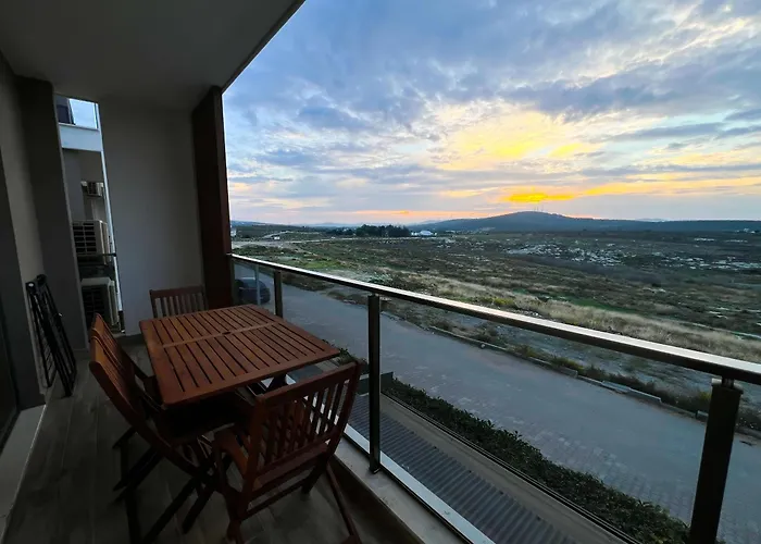 Апартаменты Modern 1br Near Alacati-loca Twin